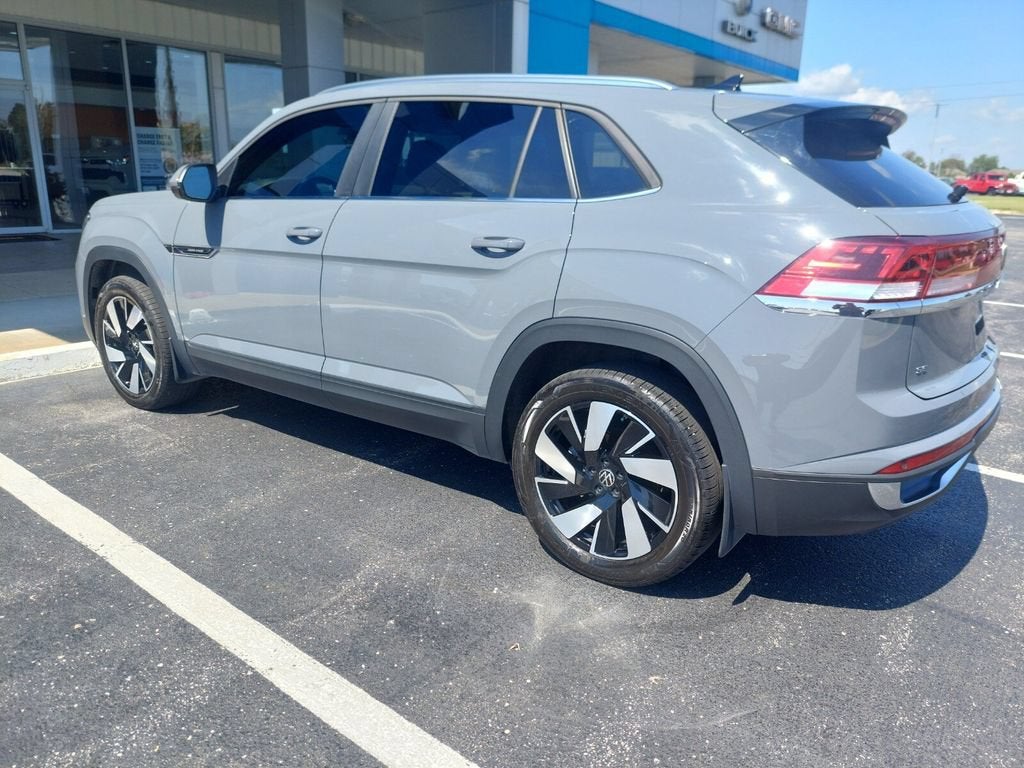 2025 Volkswagen Atlas Cross Sport 2.0T SE w/Technology