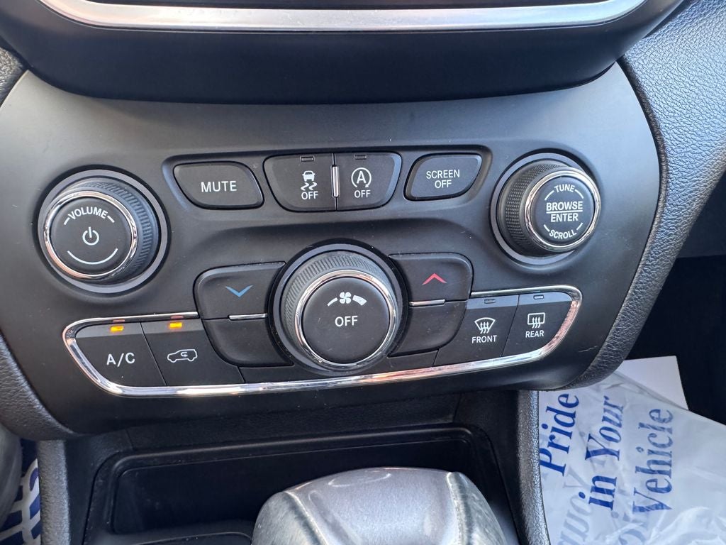 2019 Jeep Cherokee Latitude Plus