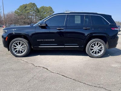 2023 Jeep Grand Cherokee Summit