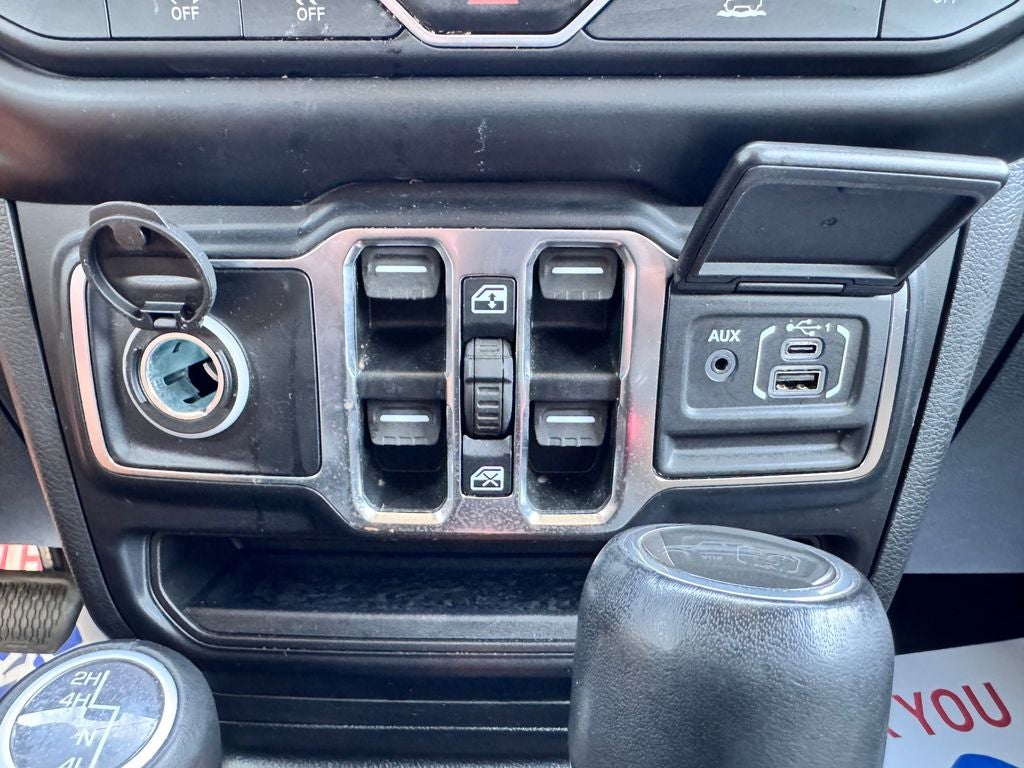 2022 Jeep Gladiator Overland