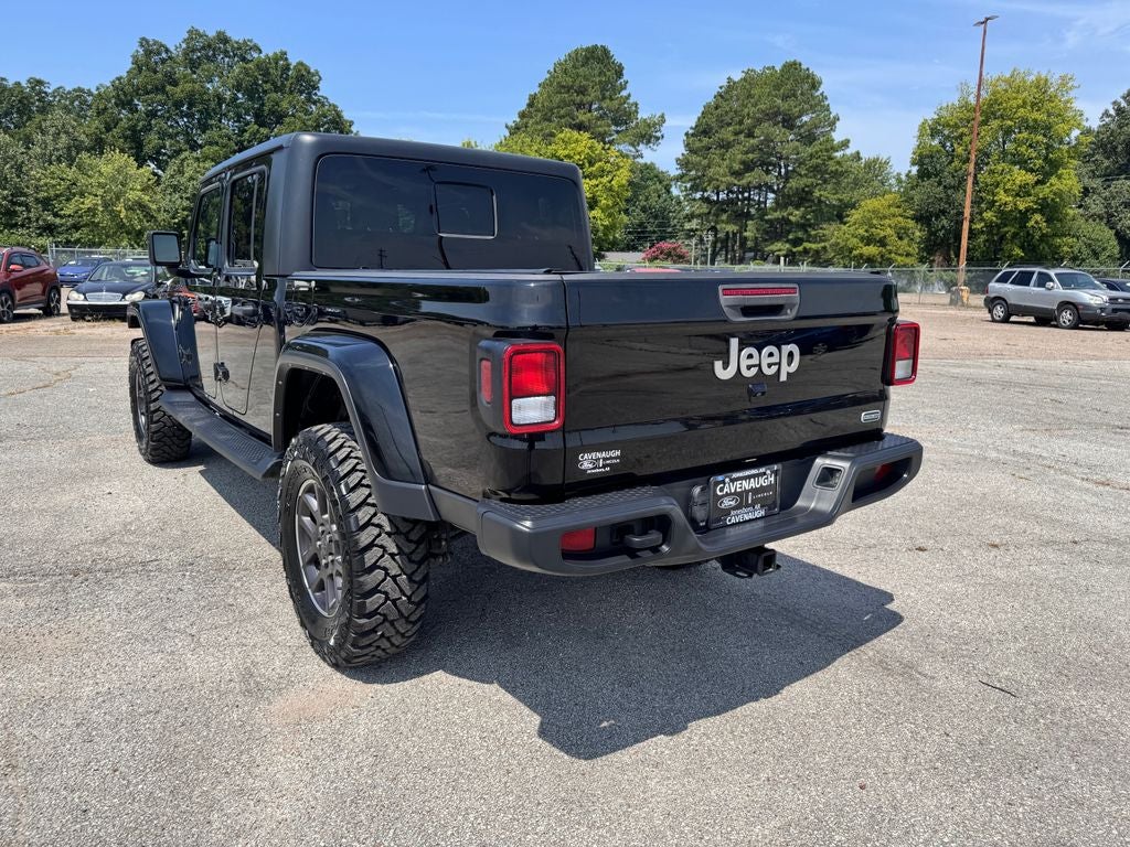 2022 Jeep Gladiator Overland