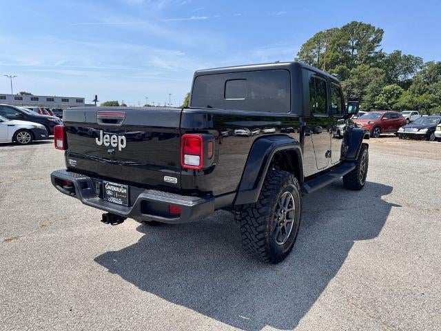 2022 Jeep Gladiator Overland