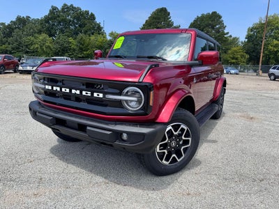 2026 Ford Bronco Outer Banks