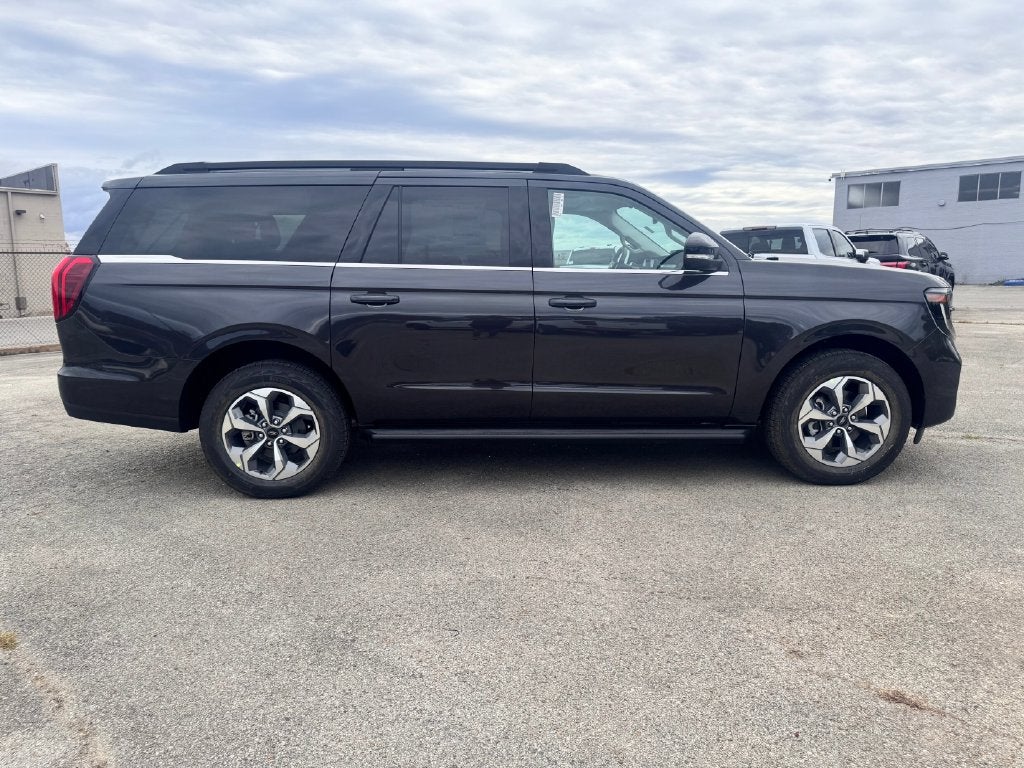 2027 Ford Expedition Max Active