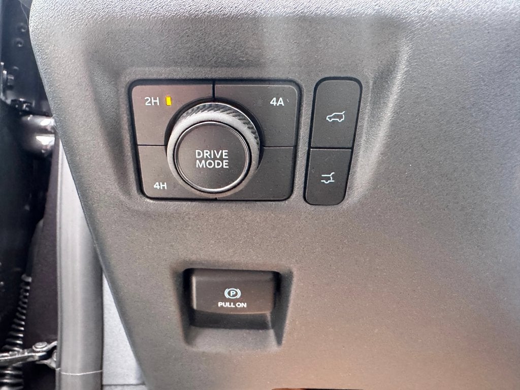 2027 Ford Expedition Max Active