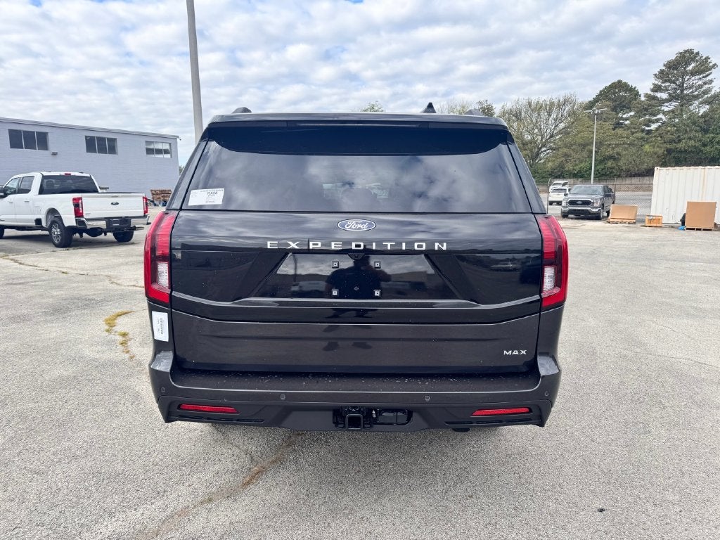 2027 Ford Expedition Max Active