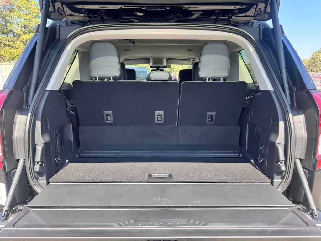 2027 Ford Expedition Active