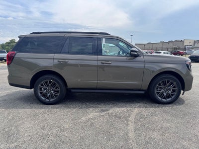 2027 Ford Expedition Platinum