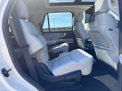 2026 Ford Expedition Platinum
