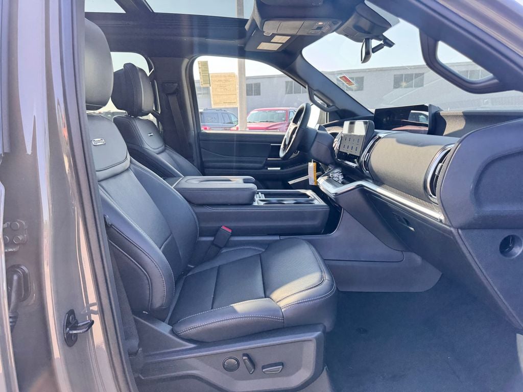 2027 Ford Expedition Platinum