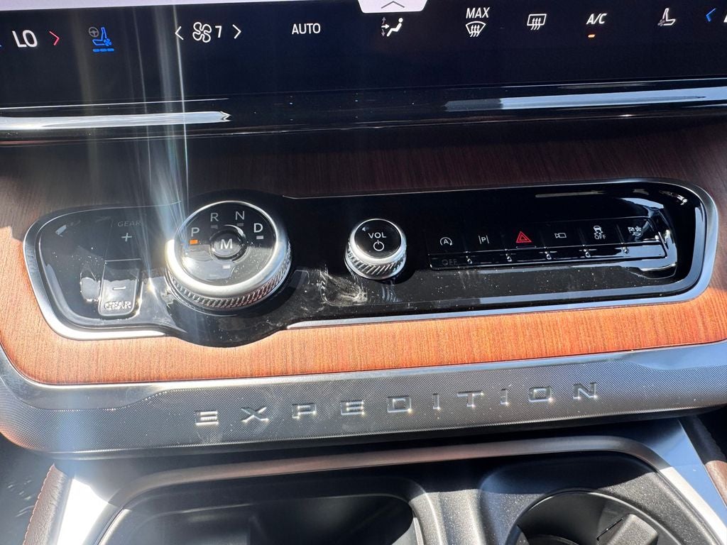 2027 Ford Expedition King Ranch