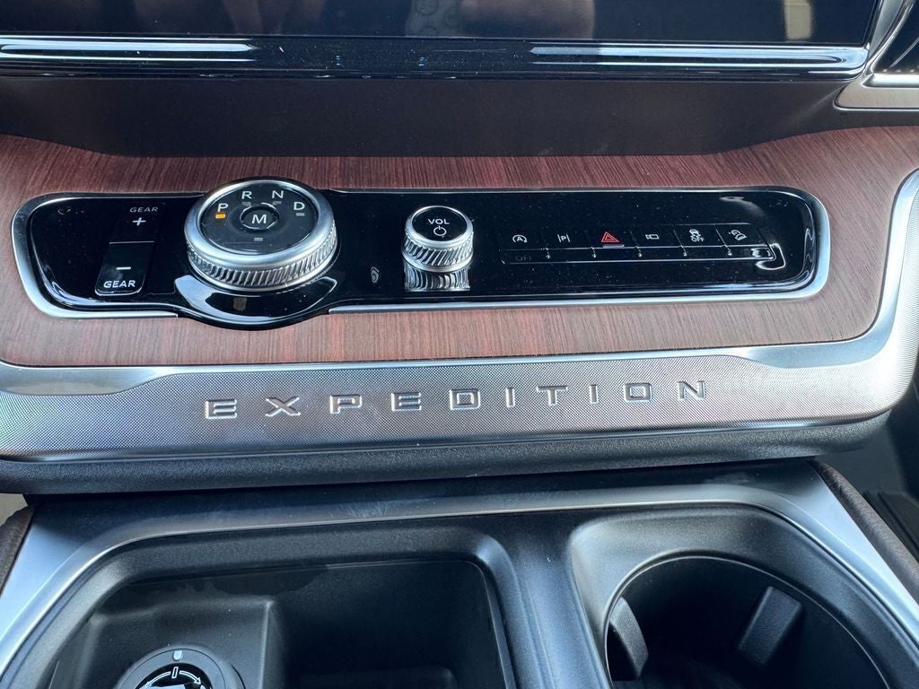 2026 Ford Expedition King Ranch