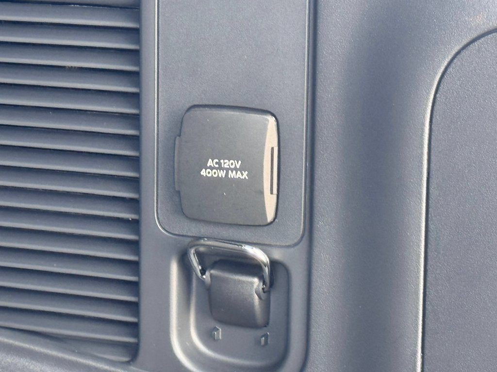 2027 Ford Expedition Tremor