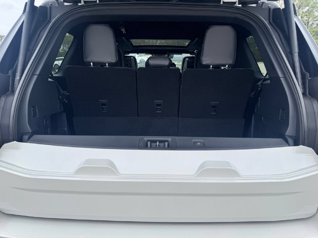 2027 Ford Expedition Tremor