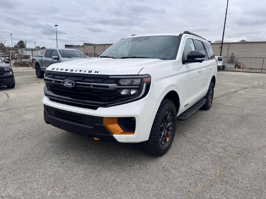 2027 Ford Expedition Tremor