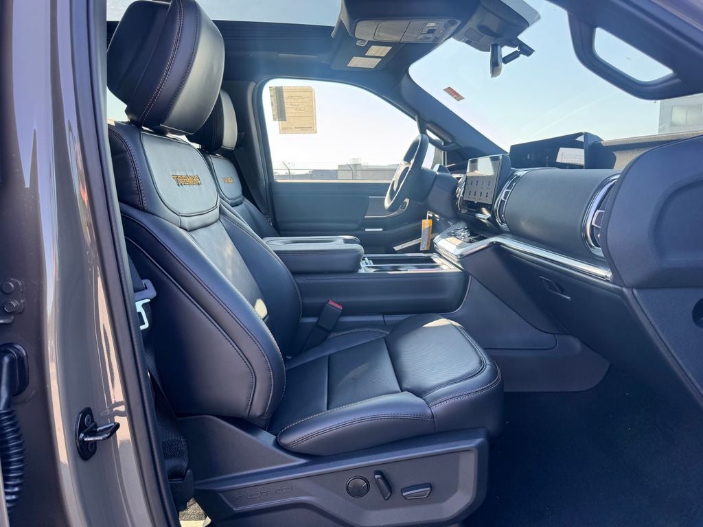 2027 Ford Expedition Tremor
