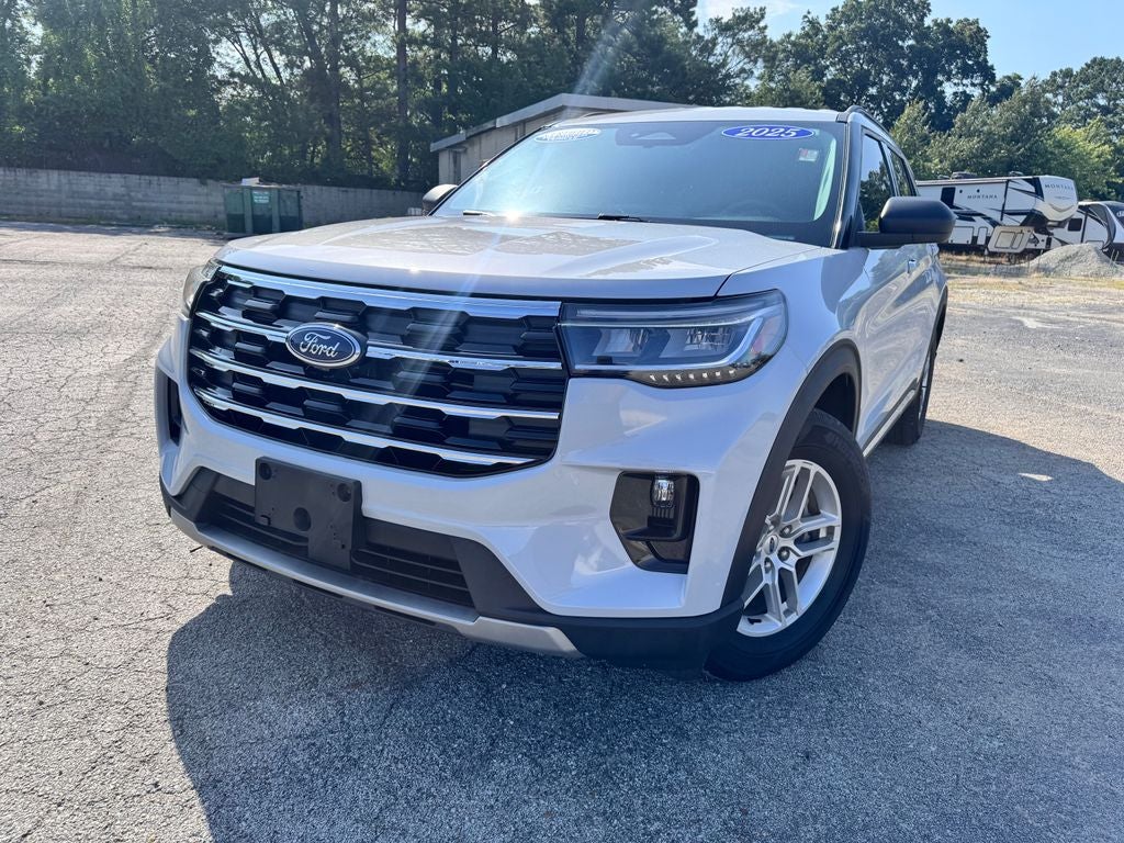 2025 Ford Explorer Active
