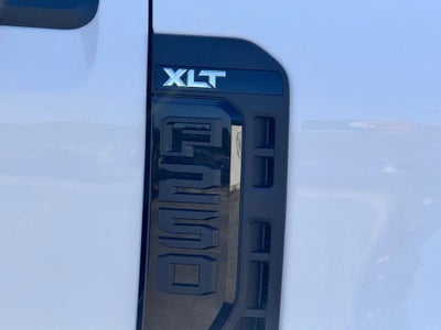 2027 Ford F-250SD XLT