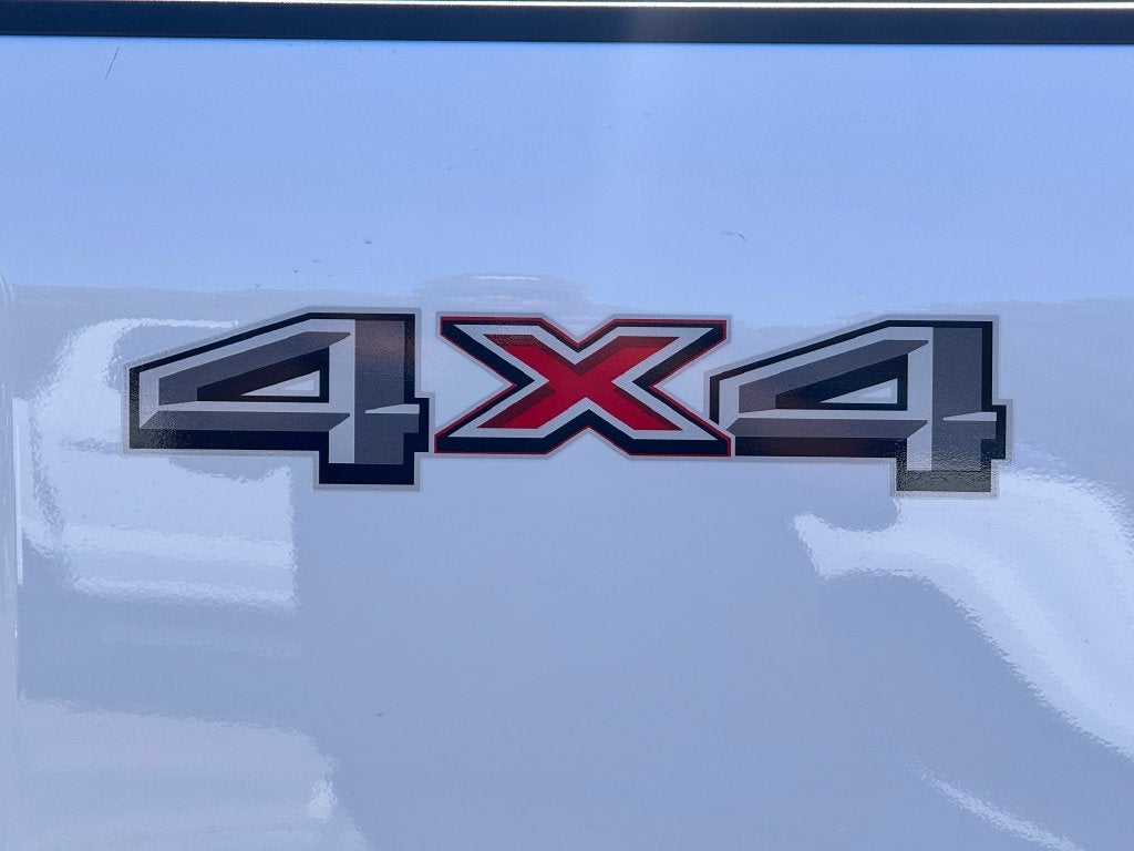 2027 Ford F-350SD Lariat