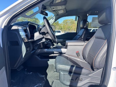 2027 Ford F-350SD Lariat