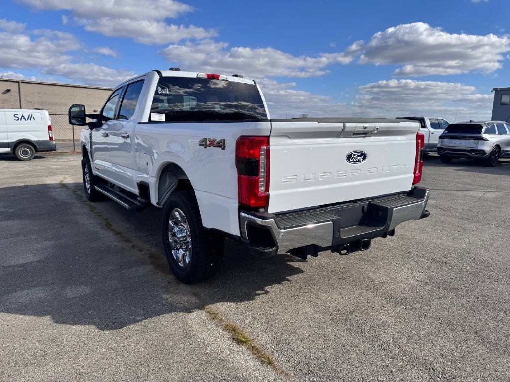 2027 Ford F-350SD Lariat