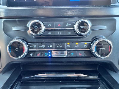 2027 Ford F-350SD Lariat