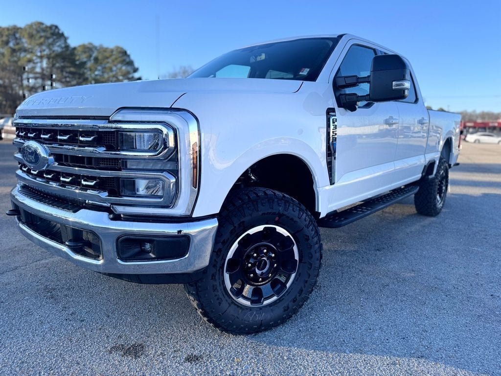 2026 Ford F-350SD Lariat