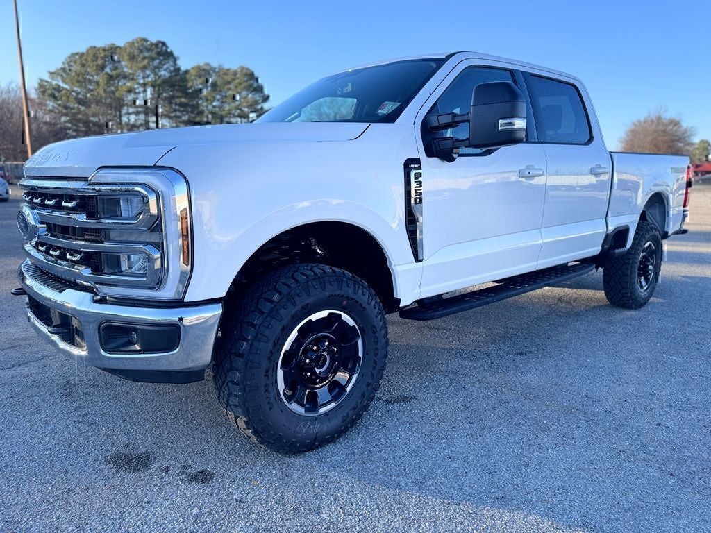 2026 Ford F-350SD Lariat