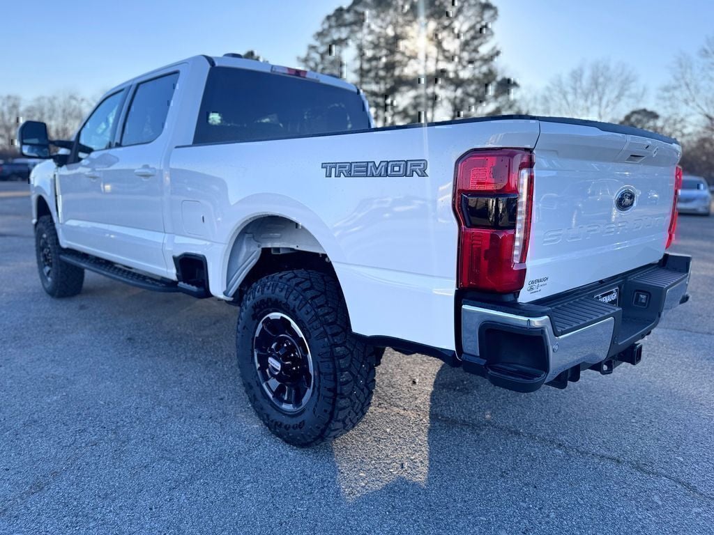 2026 Ford F-350SD Lariat