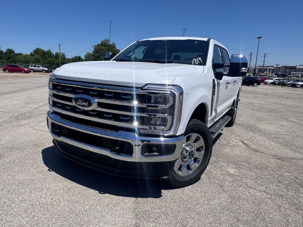 2026 Ford F-350SD Lariat