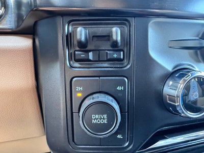 2027 Ford F-350SD Lariat DRW
