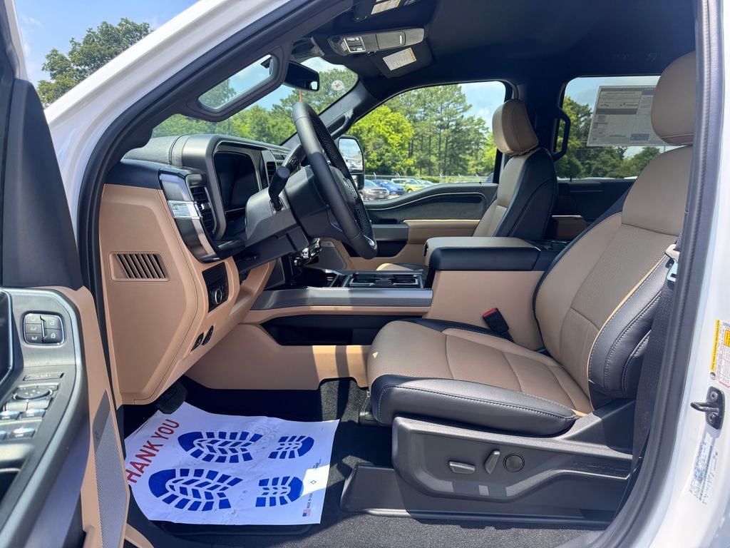 2026 Ford F-350SD Lariat DRW