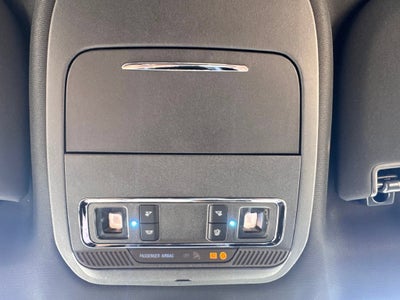 2027 Ford F-450SD Lariat DRW