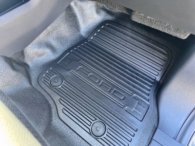 2027 Ford F-450SD Lariat DRW