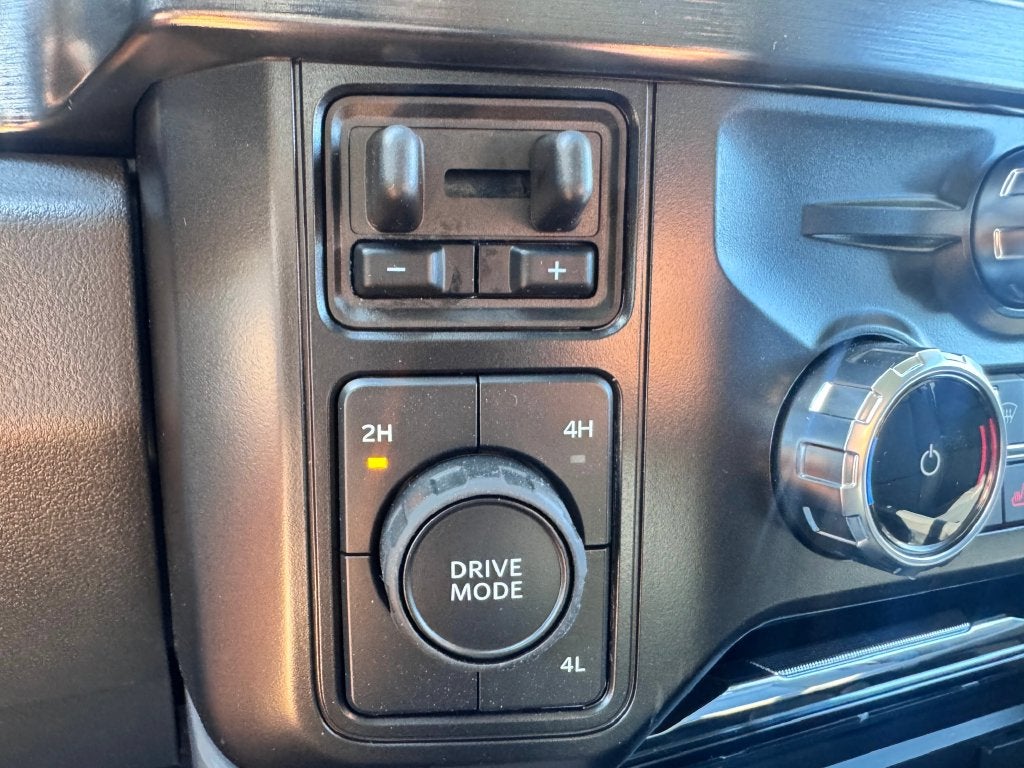 2027 Ford F-450SD Lariat DRW