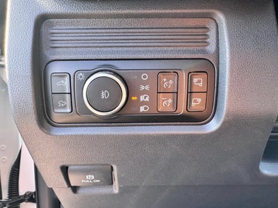 2027 Ford F-450SD Lariat DRW