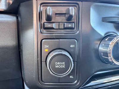 2027 Ford F-450SD Lariat DRW