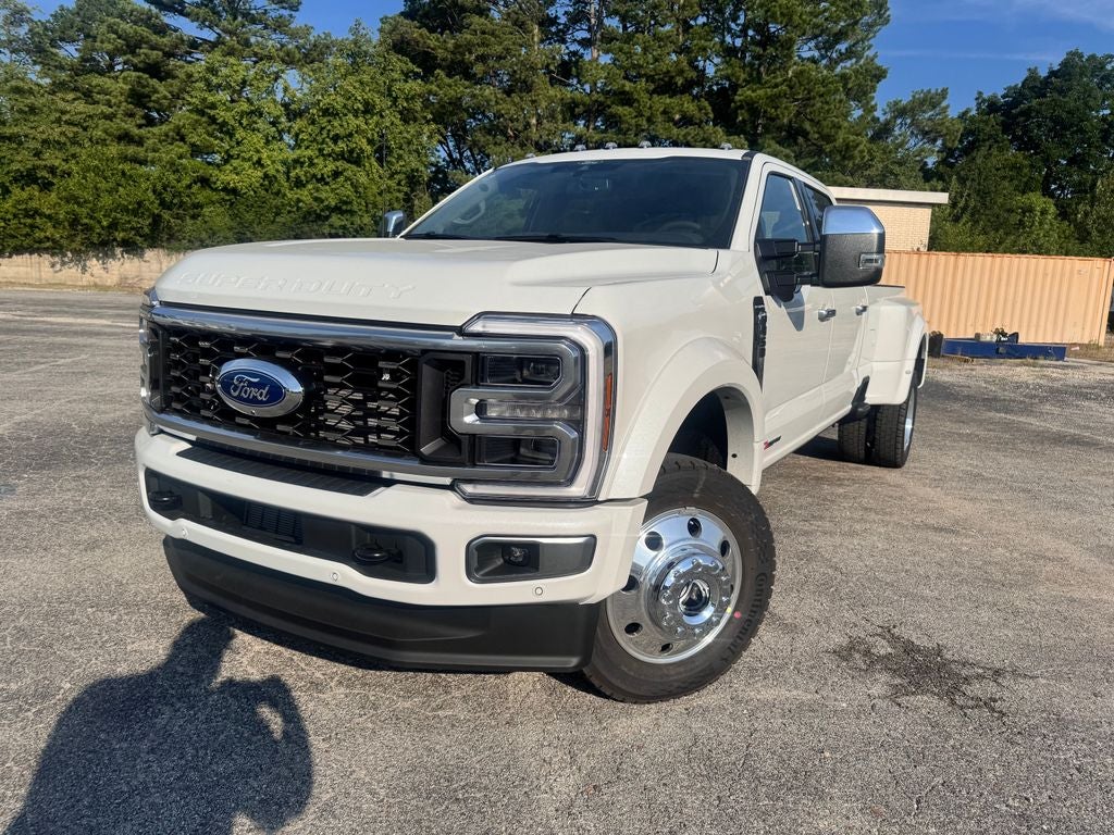 2026 Ford F-450SD Platinum DRW