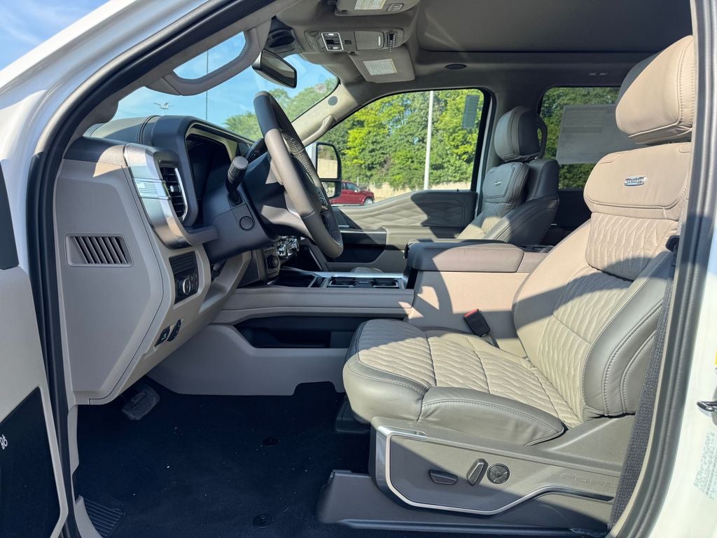 2026 Ford F-450SD Platinum DRW