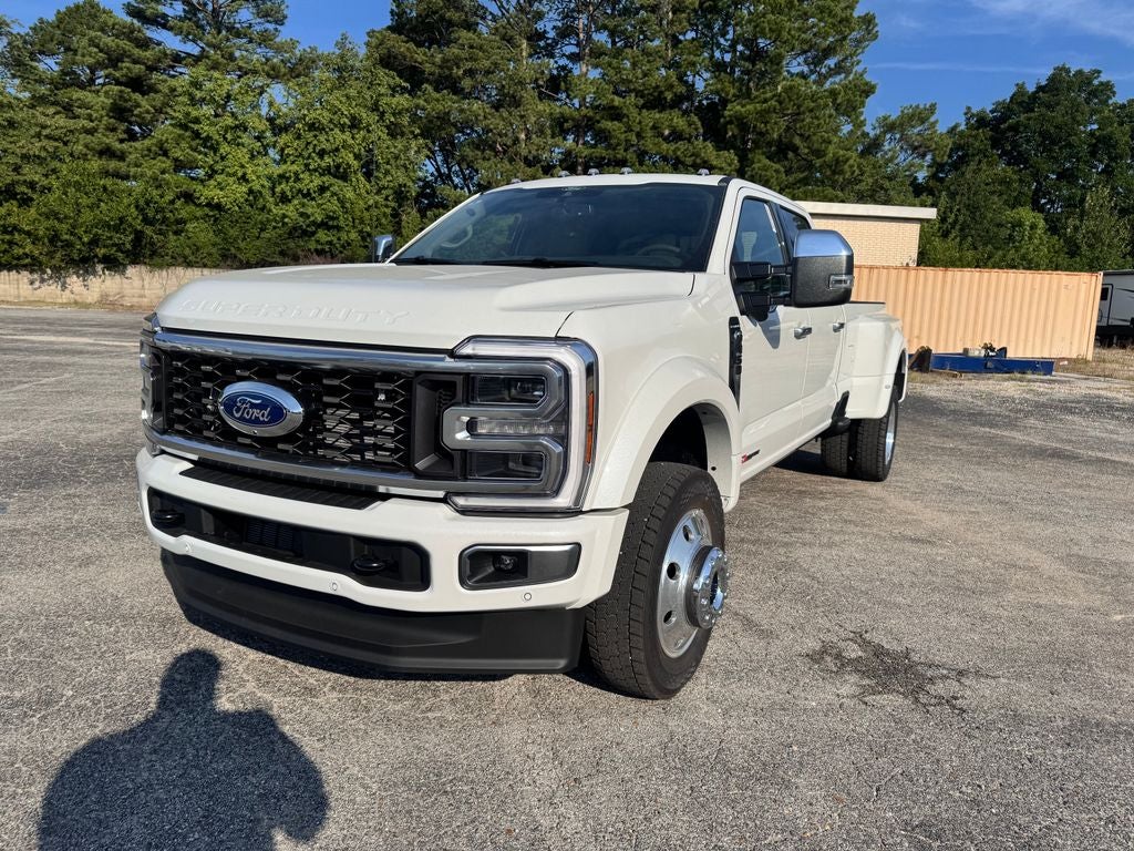 2026 Ford F-450SD Platinum DRW