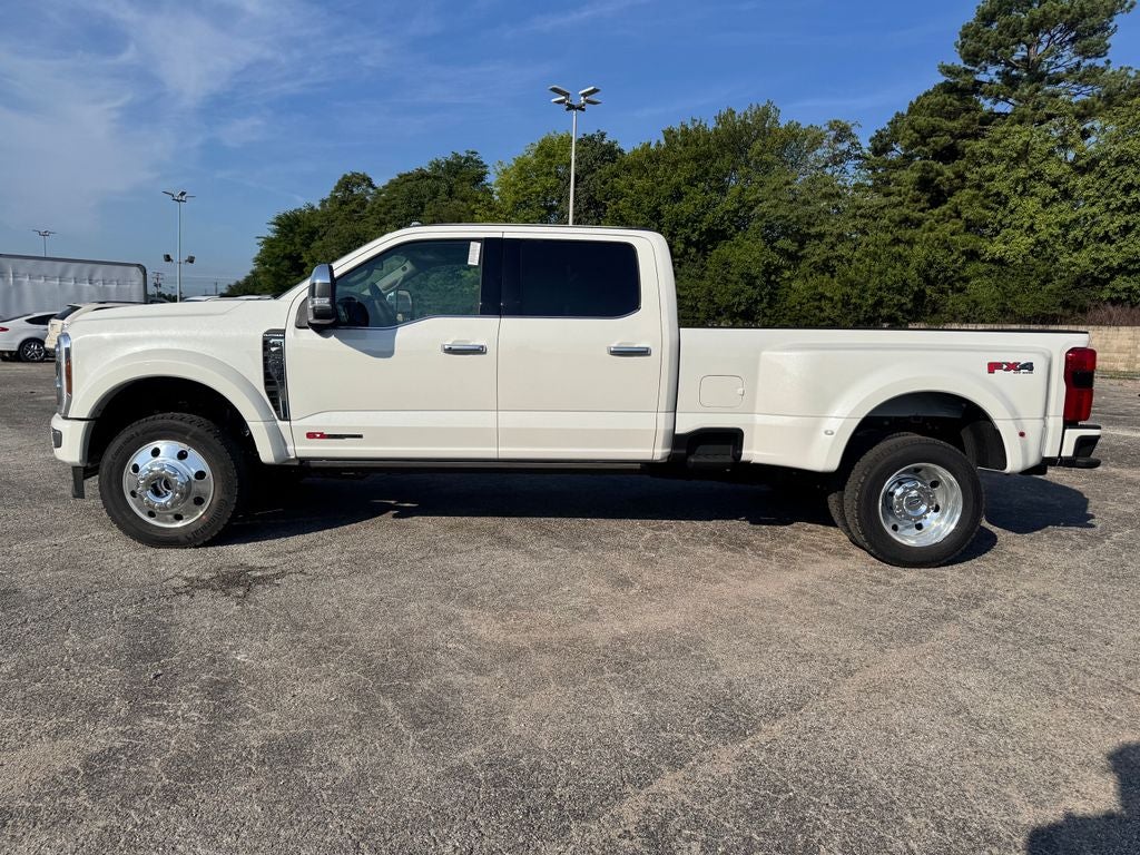 2026 Ford F-450SD Platinum DRW