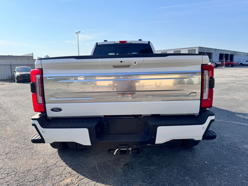2026 Ford F-450SD Platinum DRW