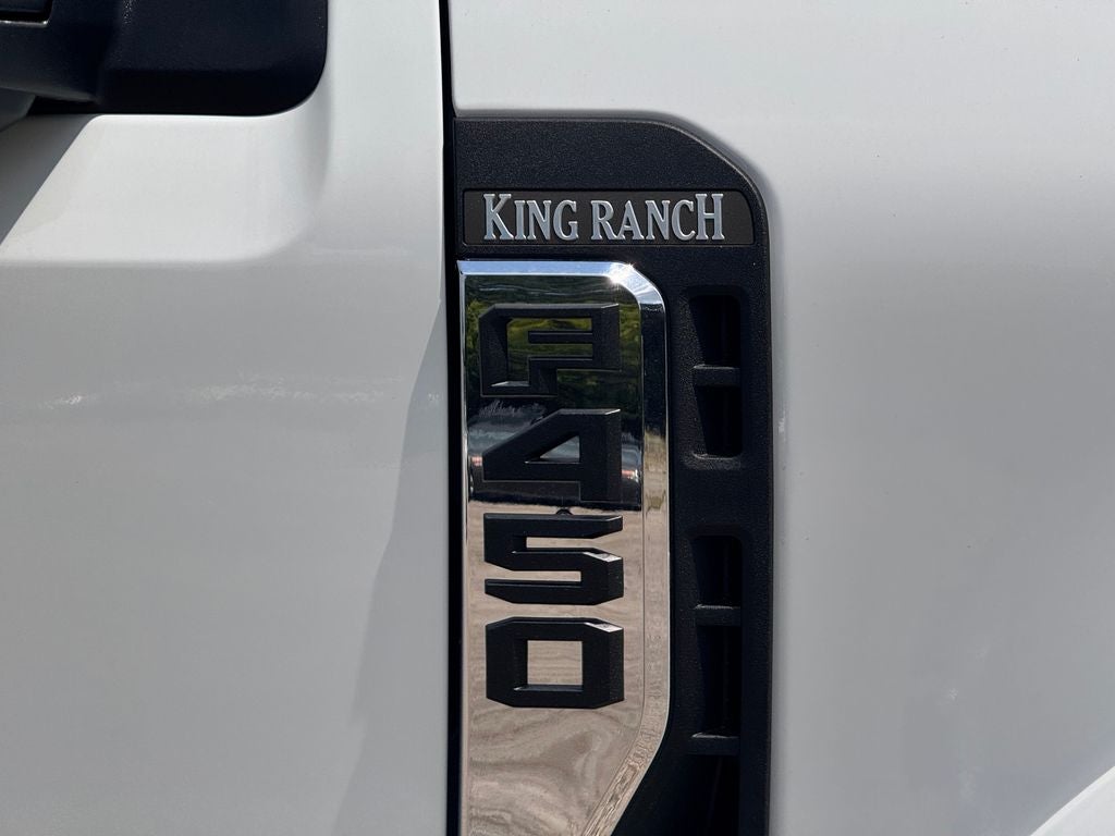 2026 Ford F-450SD King Ranch DRW