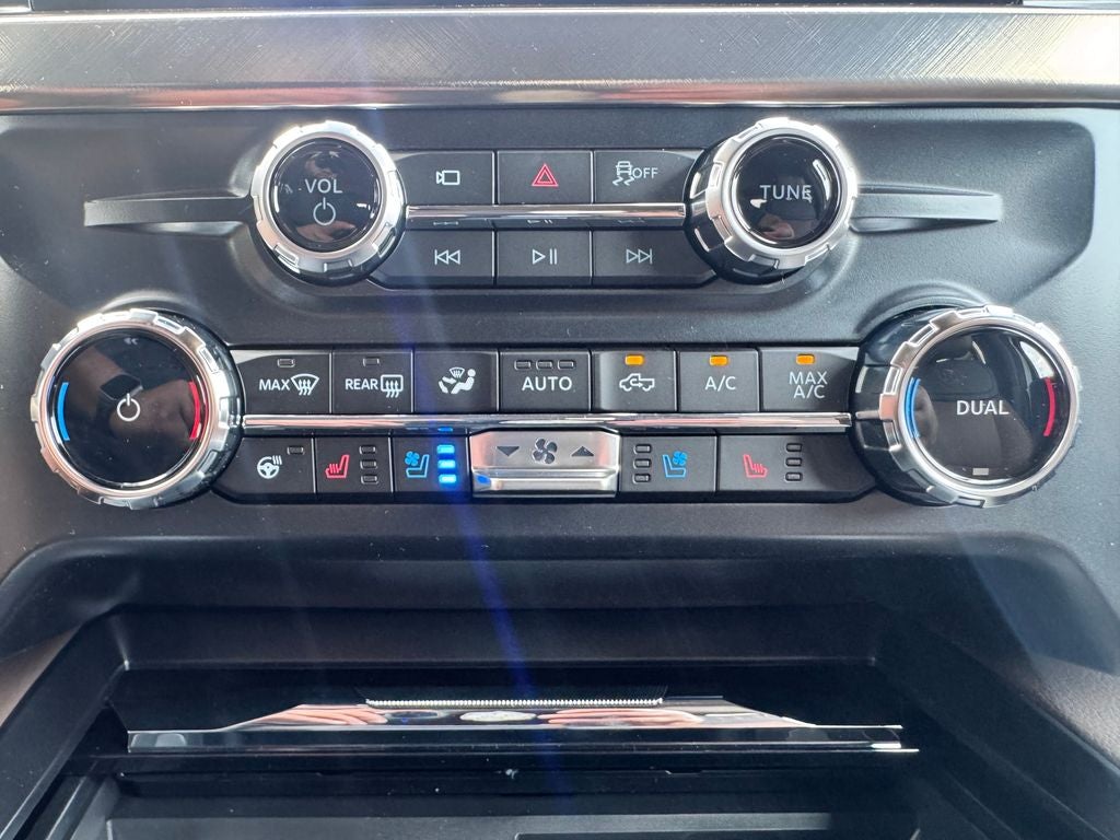 2026 Ford F-450SD King Ranch DRW