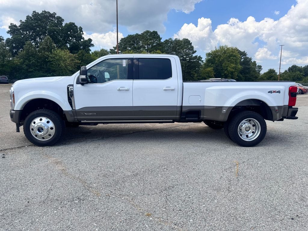 2026 Ford F-450SD King Ranch DRW