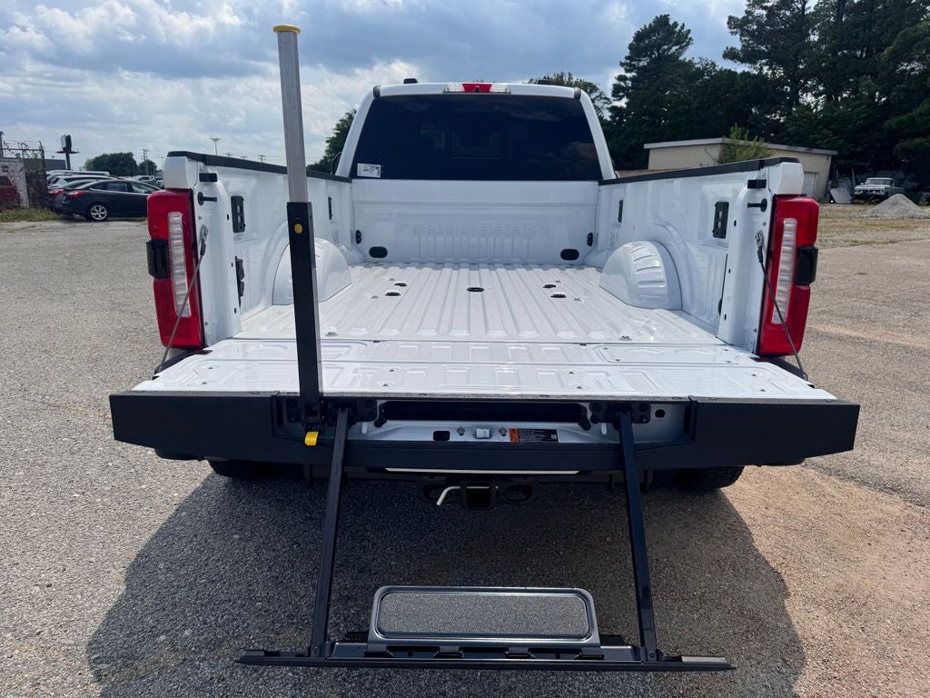 2026 Ford F-450SD King Ranch DRW