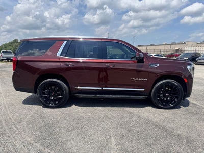 2022 GMC Yukon SLT