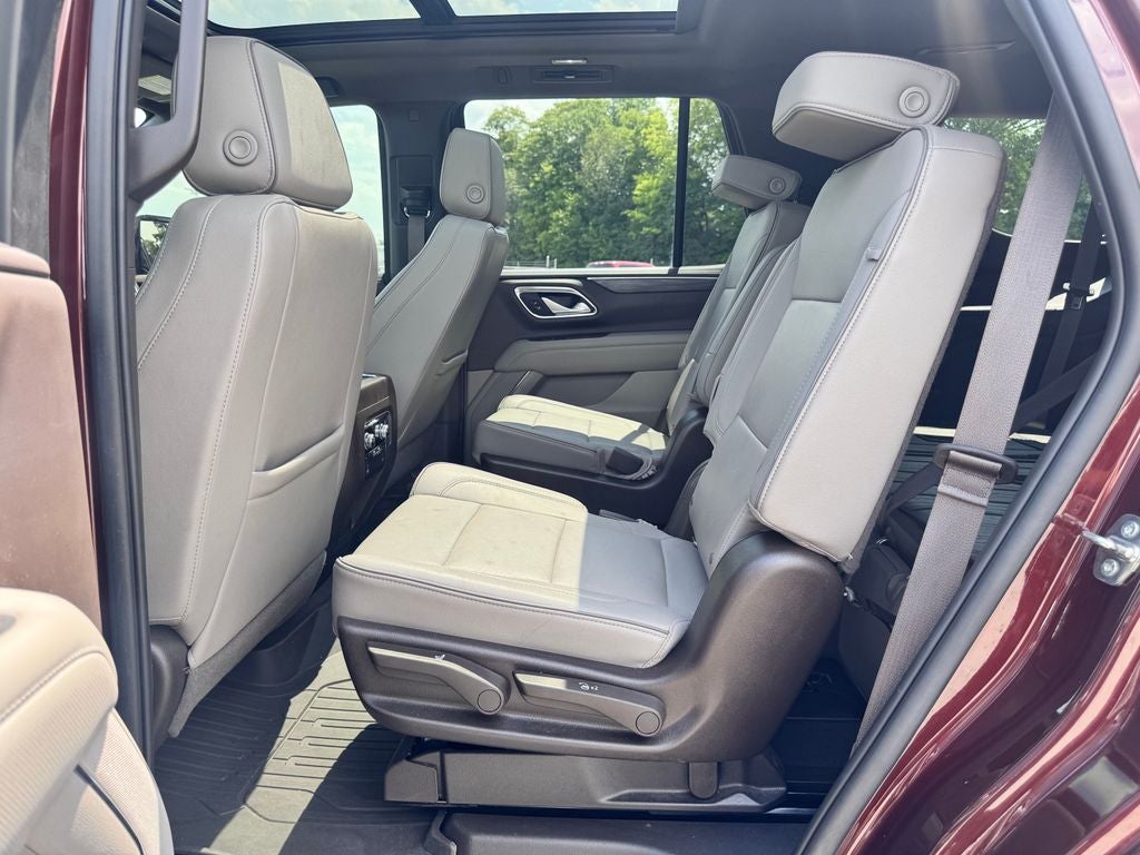 2022 GMC Yukon SLT