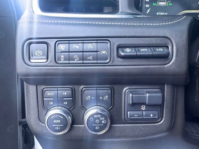 2023 GMC Yukon Denali Ultimate