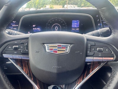 2022 Cadillac Escalade Luxury